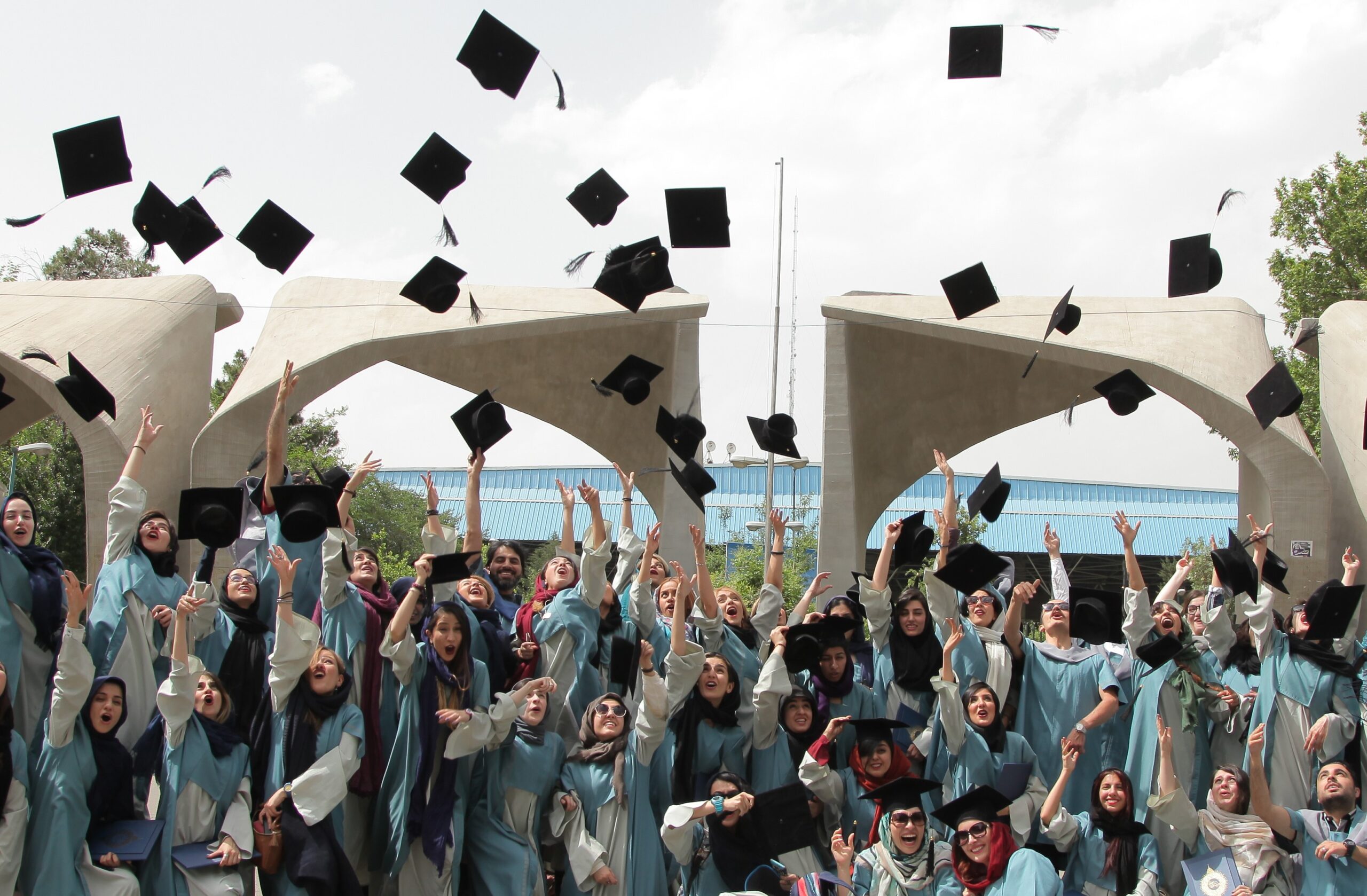 عکس درب دانشگاه تهران